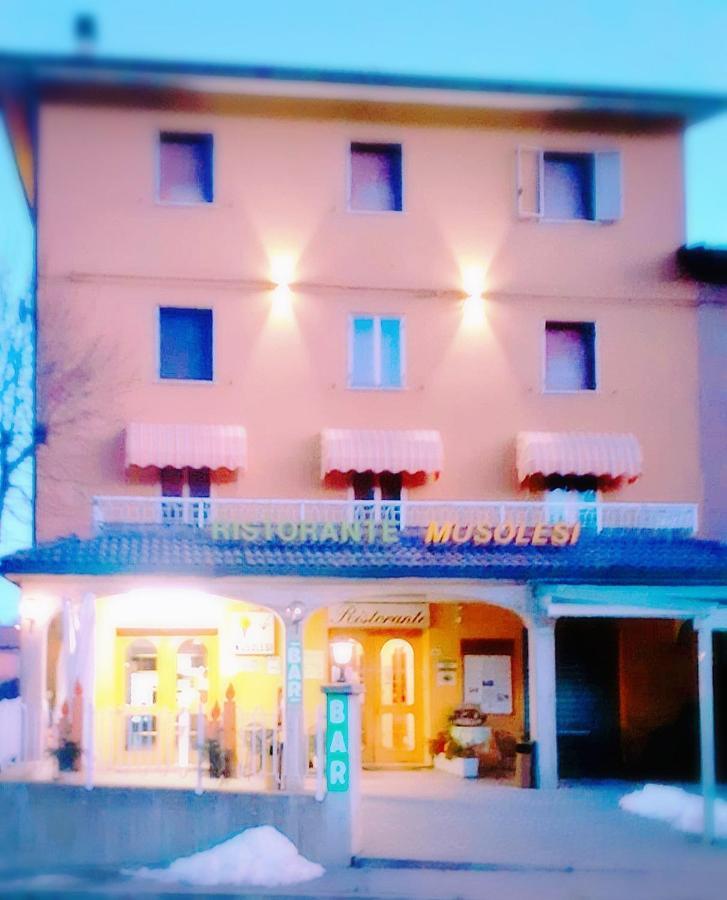 Albergo Musolesi Madonna di Fornelli Exteriör bild